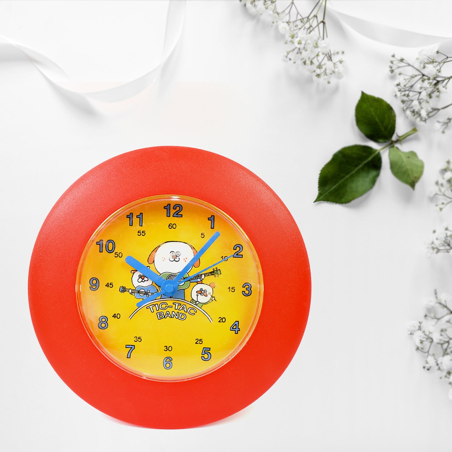 Vintage-inspired Alarm Clock A Timeless Addition To Your Space
