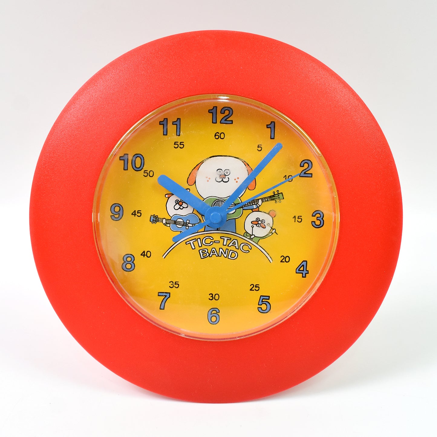 Vintage-inspired Alarm Clock A Timeless Addition To Your Space