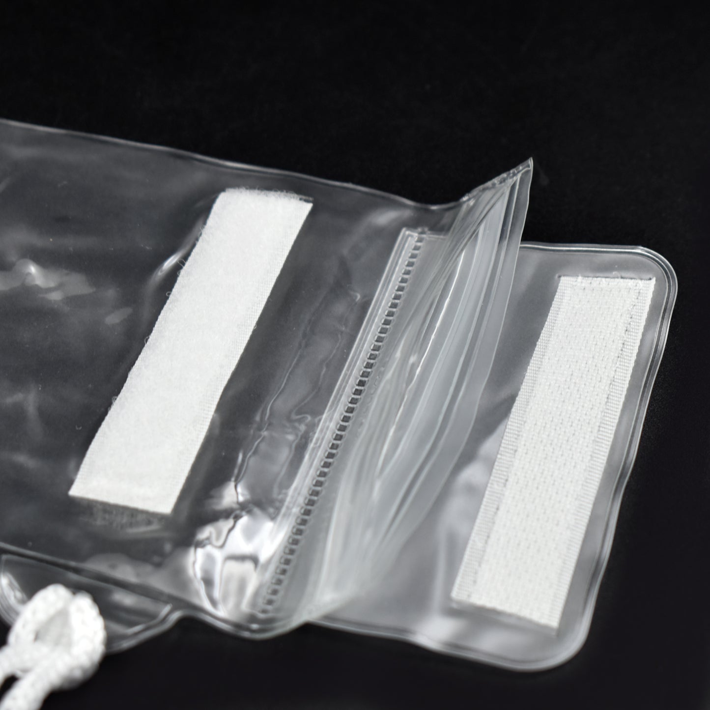 0601 Waterproof Mobile Pouch (6.2 Inch Random Colour)