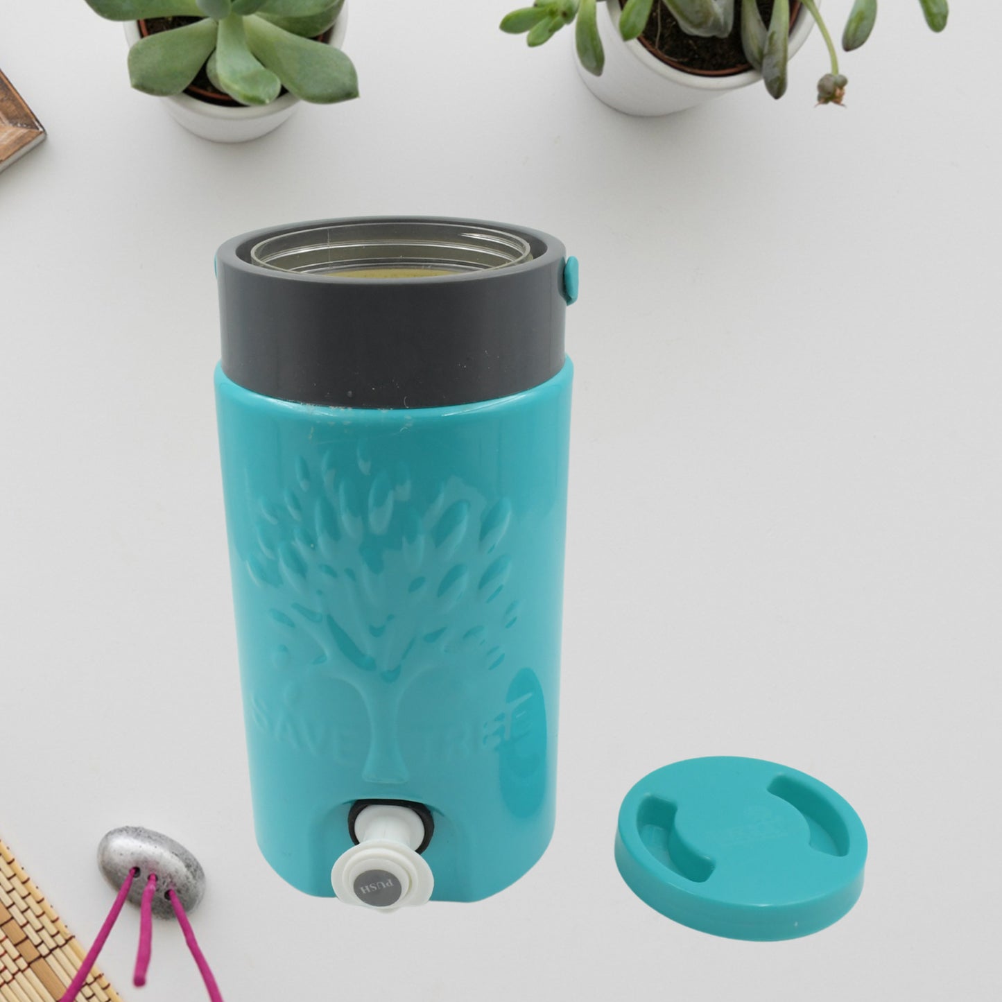 Insulated Plastic Water Rover Jug With A Sturdy Handle Water Jug Camper With Tap Plastic Insulated Water Water Storage Cool Water Storage For Home Travelling (3000 Ml)