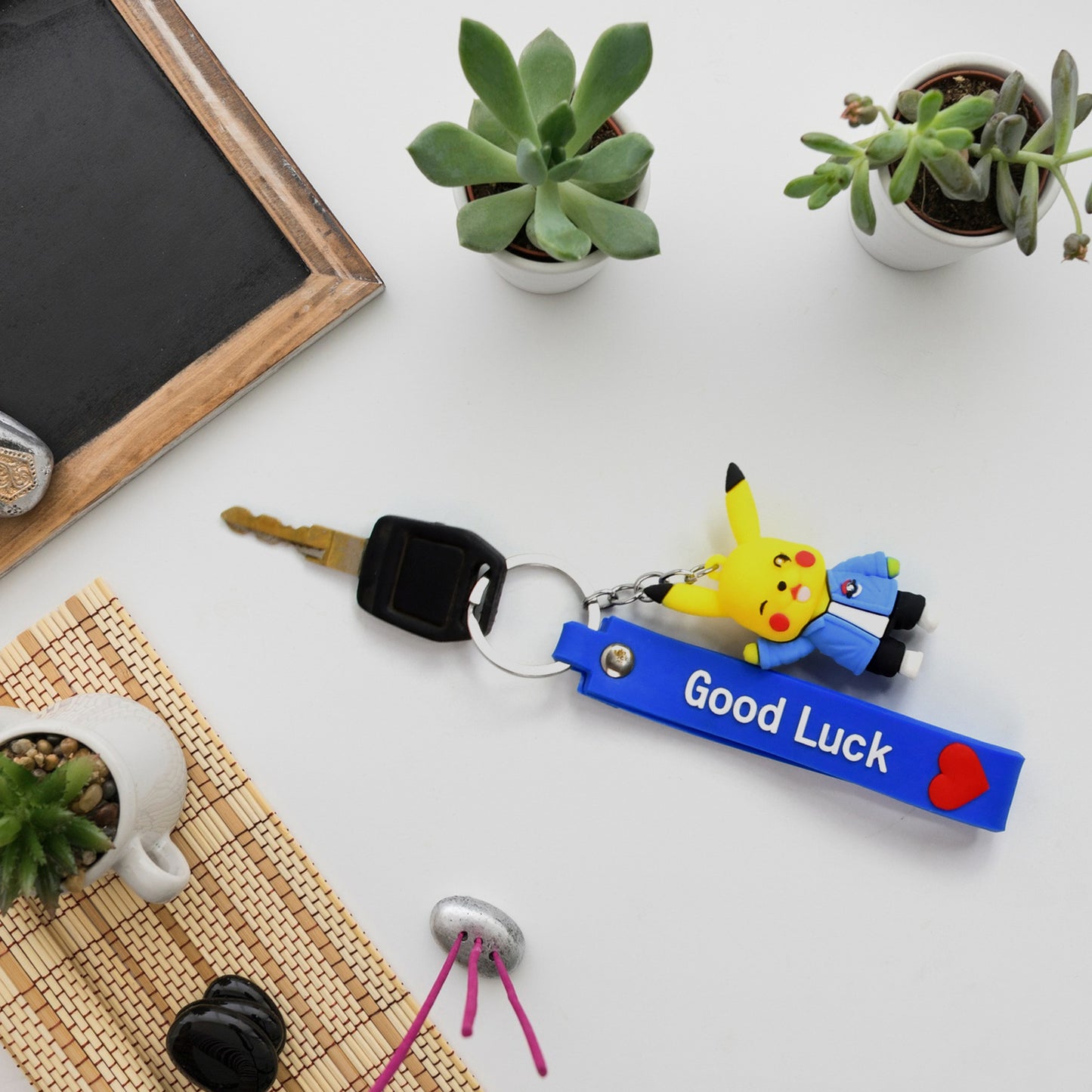 Cute Silicone 3d Key Chain With Metal Hook Strap (Pack Of 1)