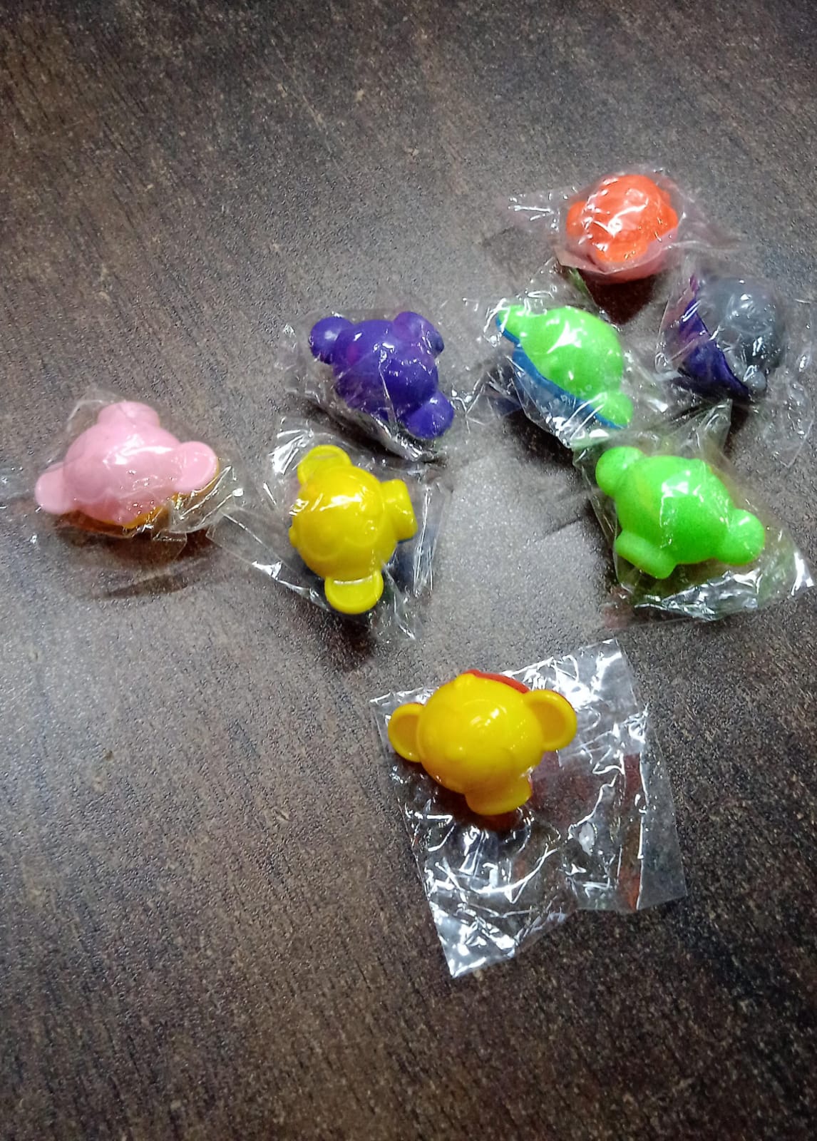 Cartoon Money Shape Pencil Top Promotional Toys (1 Pc Mix Colour Design)