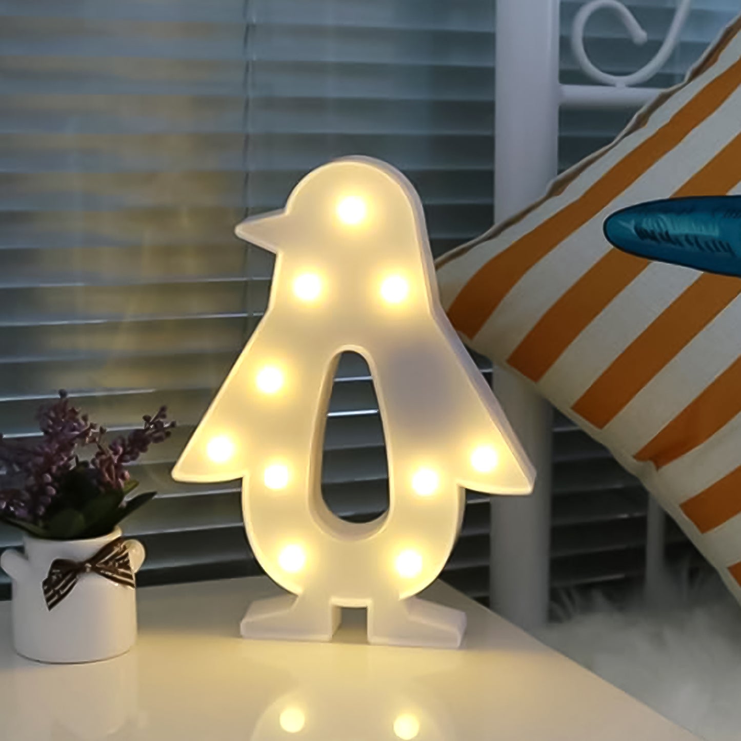 Penguin Shaped Light Led Light Kids Room (1 Pc Battery Not Included)