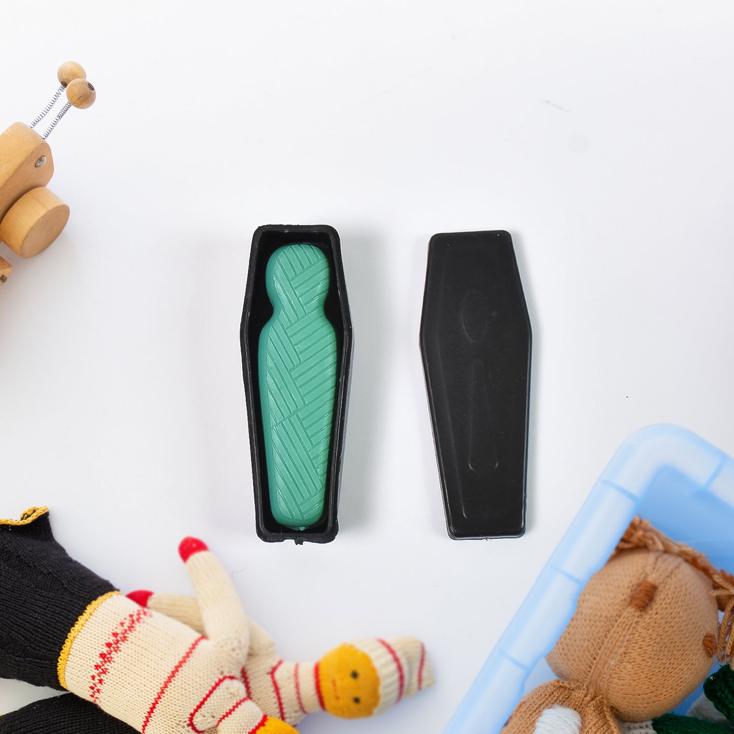 Magic Mummy Mystery Trick Toy Mummy Case (1 Pc Mix Color Design)