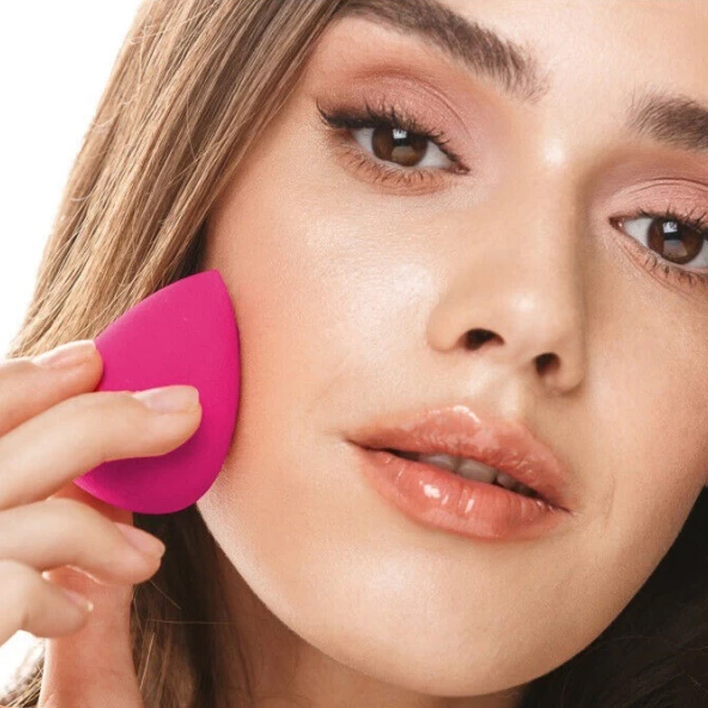 Makeup Sponge For Blending Liquid Foundations Powders And Creams (Multicolor 1 Pc)