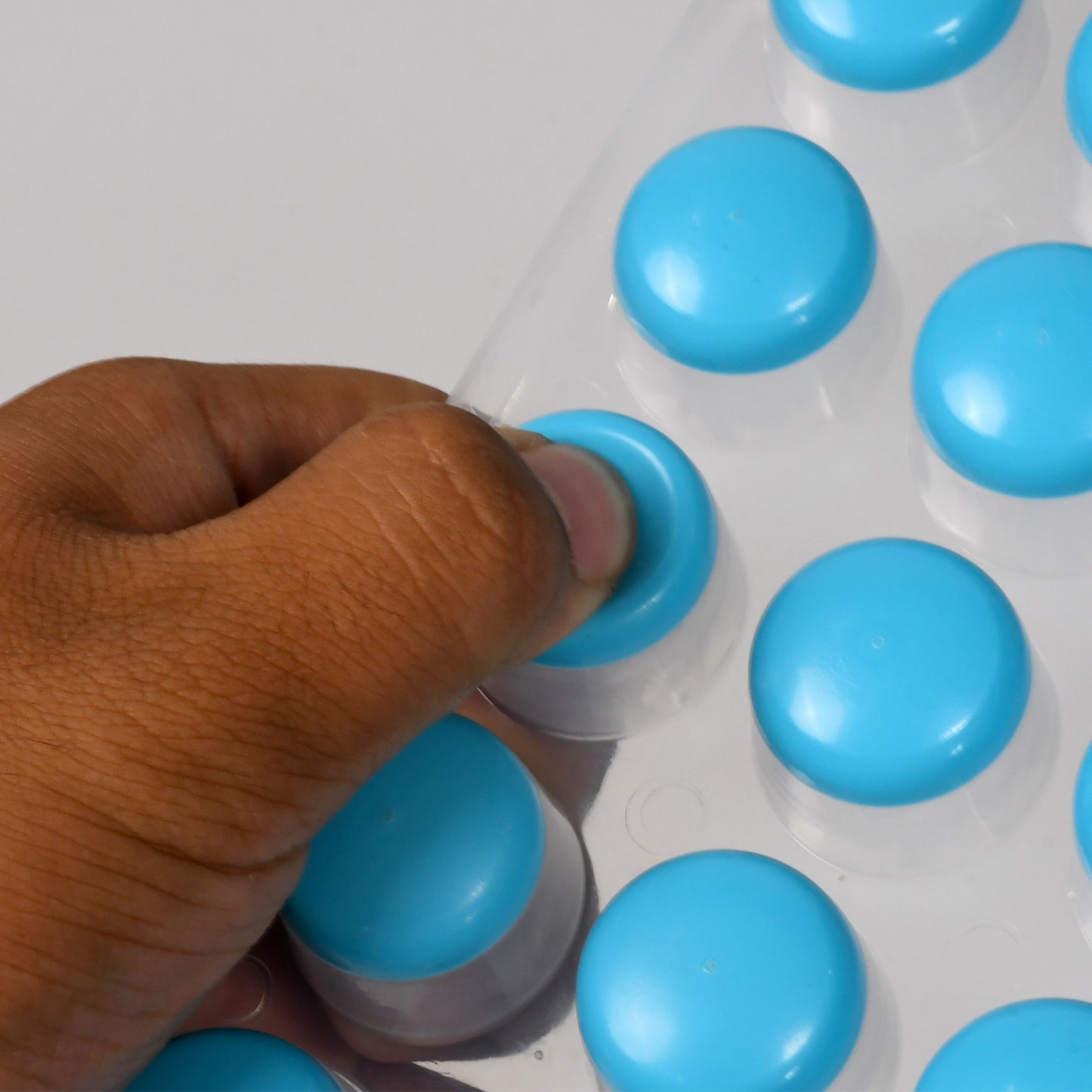 5353 Smart Push Pop Out Round Shape Mini Ice Cube Trays With Flexible Silicone Bottom Round Shape Silicone Chocolate Mold Maker Ice Cube Tray Freeze Mold